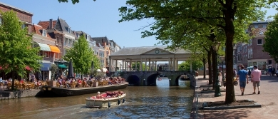 Leiden: Nieuwe Rijn, Koornbrug