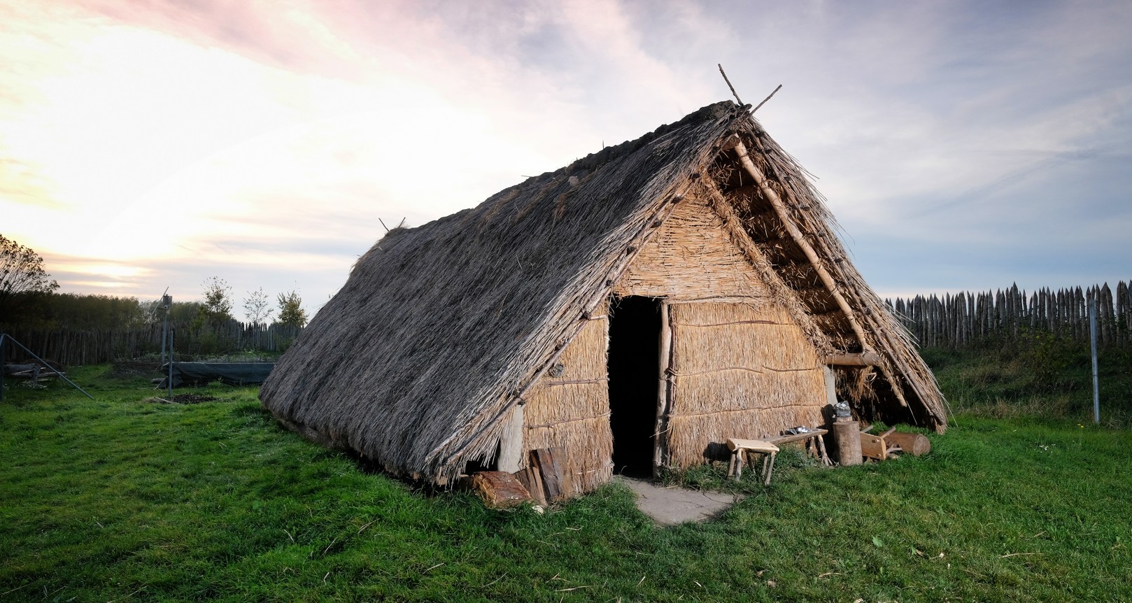 Living in a wetland landscape: the late Neolithic Vlaardingen culture ...