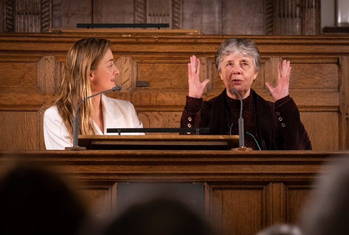 Milou Deelen and Mieke Verloo took to the pulpit together to answer questions during the Annie Romein Verschoor lecture on International Women's Day.