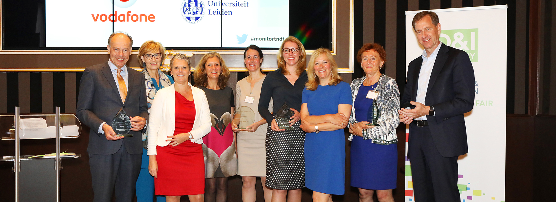 Carel Stolker was presented with a 'Diamond' award for Leiden University's diversity policy.