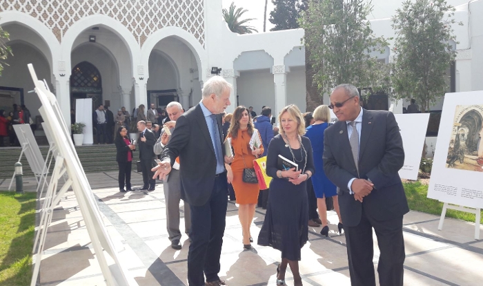 Minister Jet Bussemaker bezoekt de tentoonstelling ‘Marokko door Nederlandse ogen’