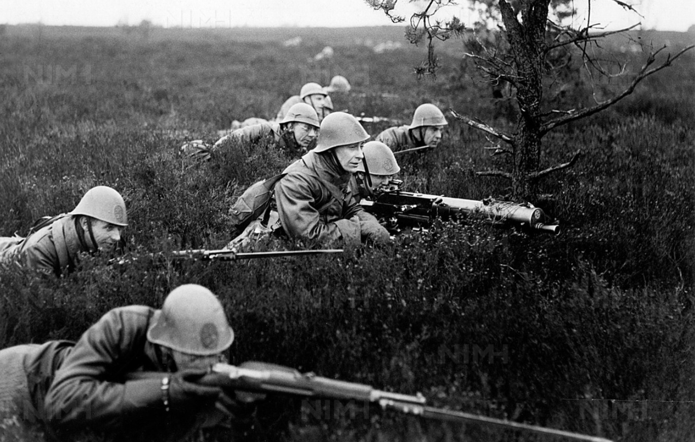 Leidse militaire historici trekken het veld in