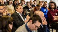 zaal met publiek