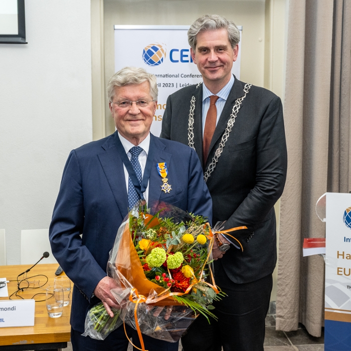 Prof. Wessels met Wouter Kolff, burgemeester van Dordrecht.