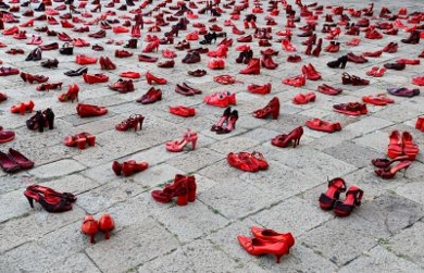 Shutterstock foto Zapatos Rojos