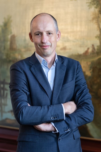 Portrait of Martijn Ridderbos, Martijn Ridderbos has been reappointed vice-chairman of the Executive Board of Leiden University.